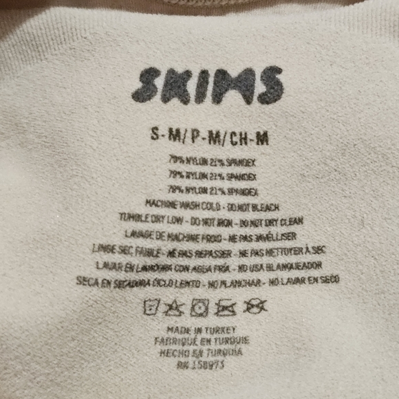 SKIMS seamless sculpt MID THIGH BODYSUIT S-M Small - MEDIUM - Picture 3 of 6